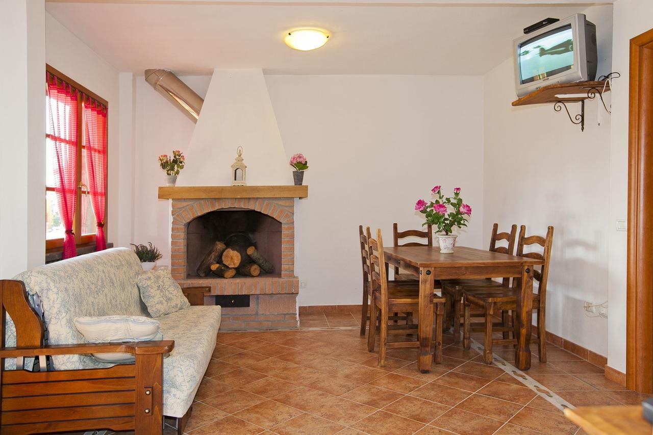 Borgo Guglielmo Aparthotel 3*